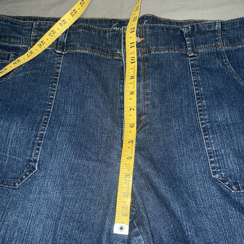 Gloria Vanderbilt All Around Slimming Effect Womens 20W Bermudas Shorts Pockets - Picture 4 of 10
